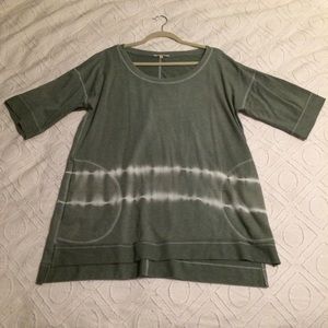 Easel Short Sleeve Tunic Sweatshirt